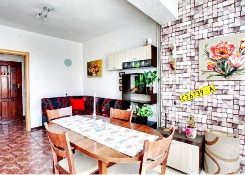 Дава се под наем Тристаен апартамент в Пловдив, Мараша - 90 кв.м за 443.7 € - Снимка #1