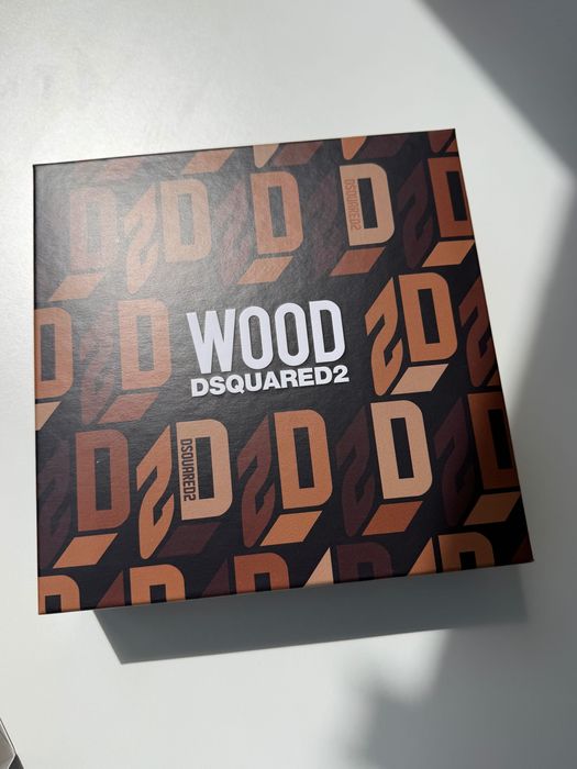 Комплект парфюм и душгел Wood Dsquared2