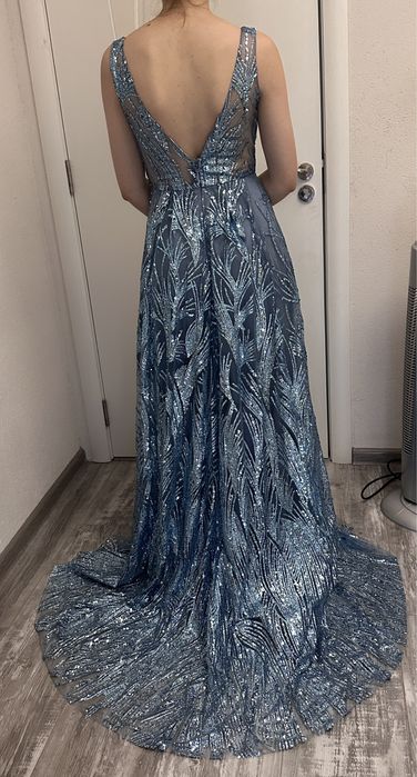 Дълга официална рокля