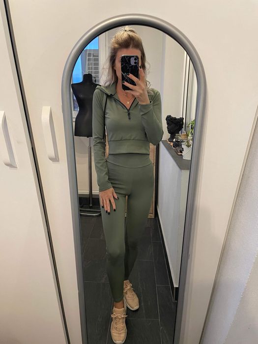 Compleu sport verde