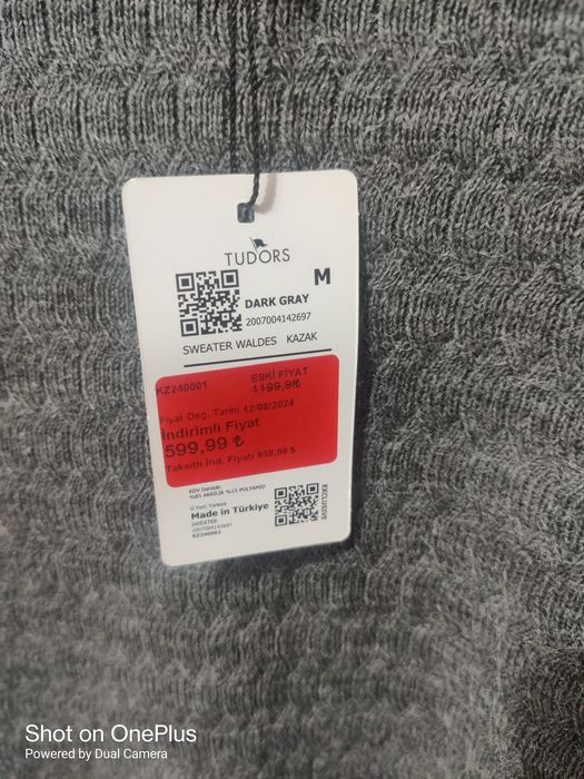 Продам свитер кофта М