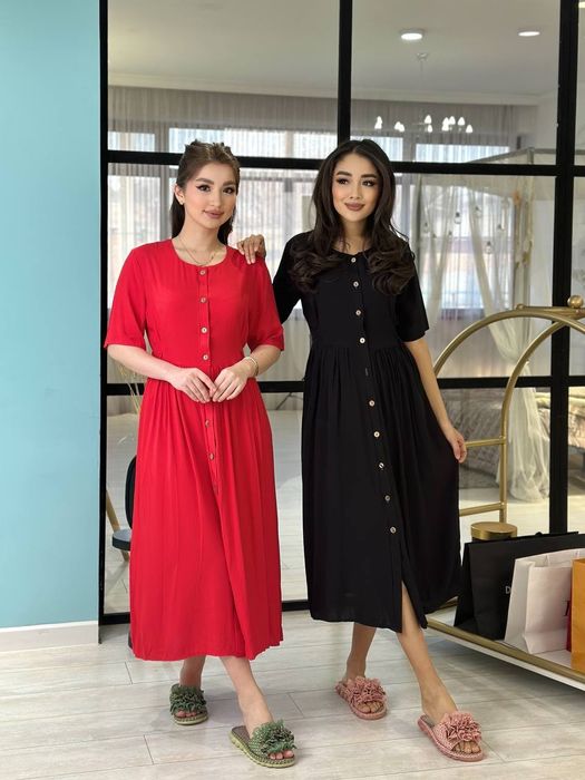 Продаются новые платья.