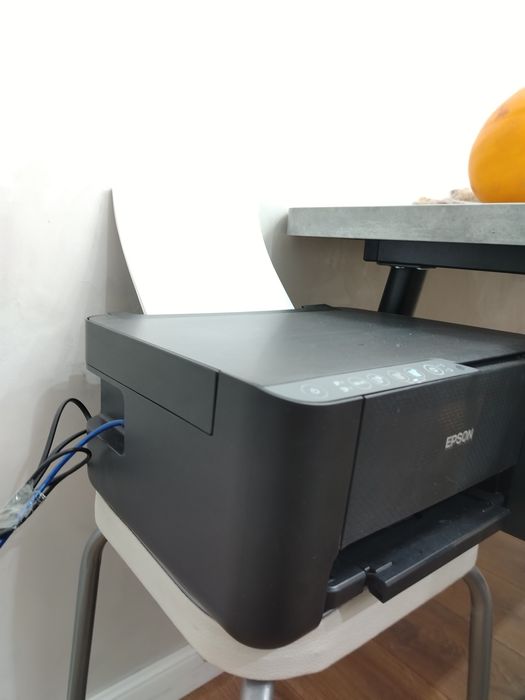 Продам принтер Epson L3250