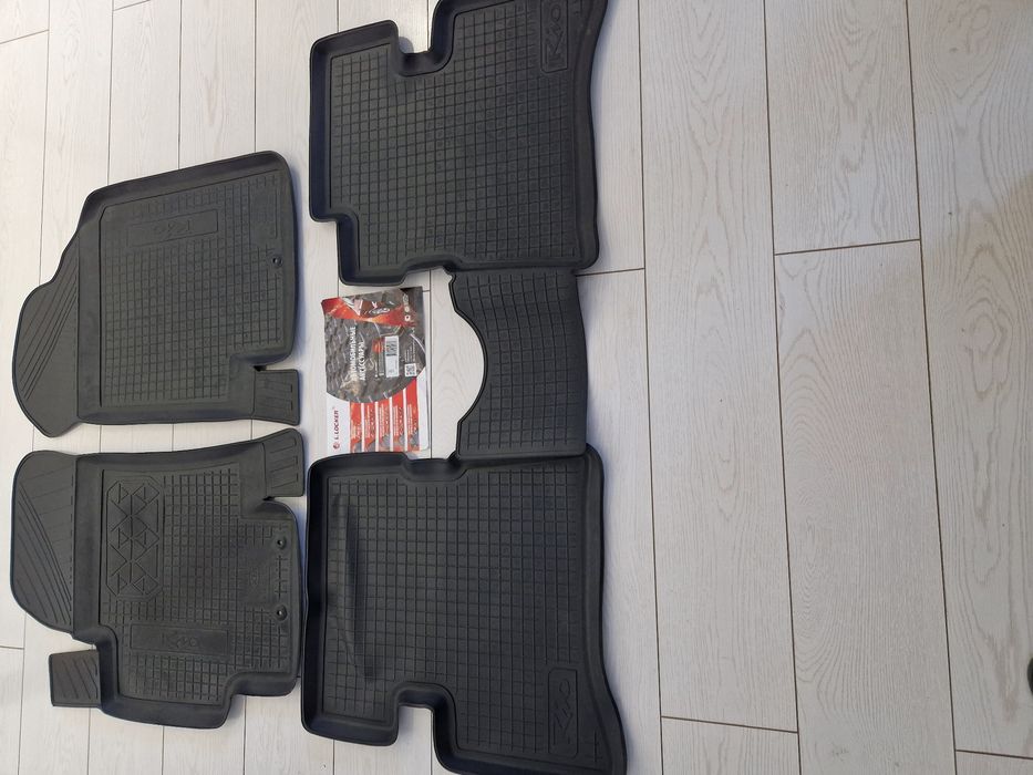 Продам оригинальные коврики для КИА РИО