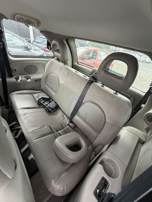 Chrysler Voyager 2.5 Dizel CRD 143 к.с. 2001 г. на части