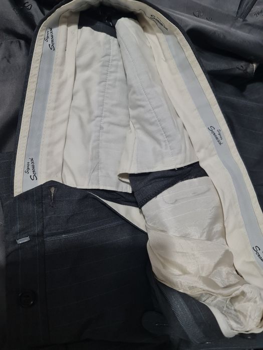 Costum pentru bărbați