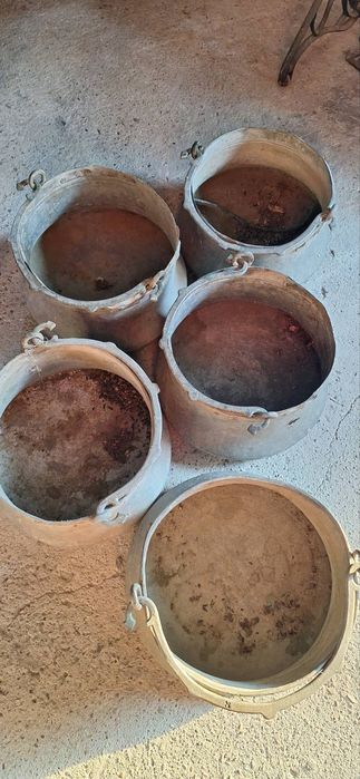 Продават се медни харании