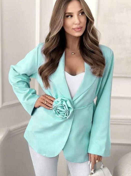 Дамско елегантно сако с роза