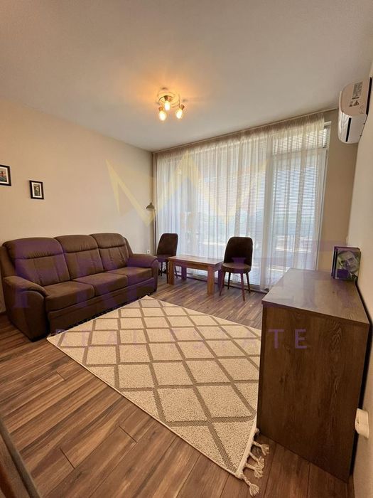 Дава се под наем Двустаен апартамент в Варна, Трошево - 70 кв.м за 510 € - Снимка #2