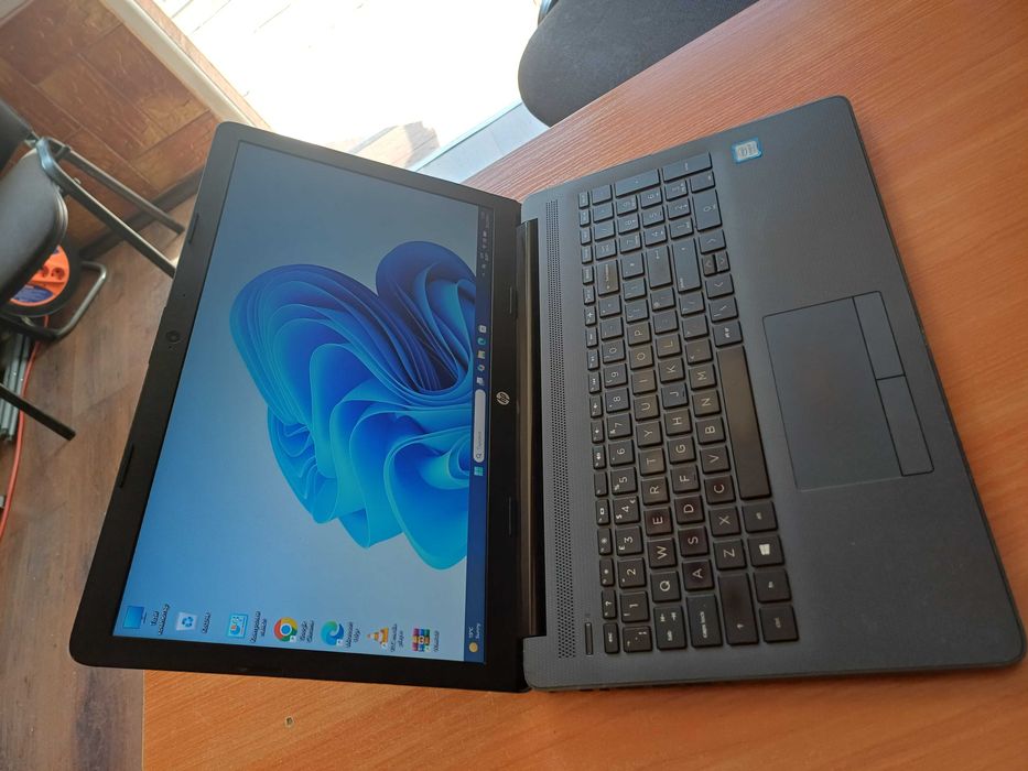 15.6' HP Core™i7-8th/8GB DDR4/240GB SSD с бат. 5 часа