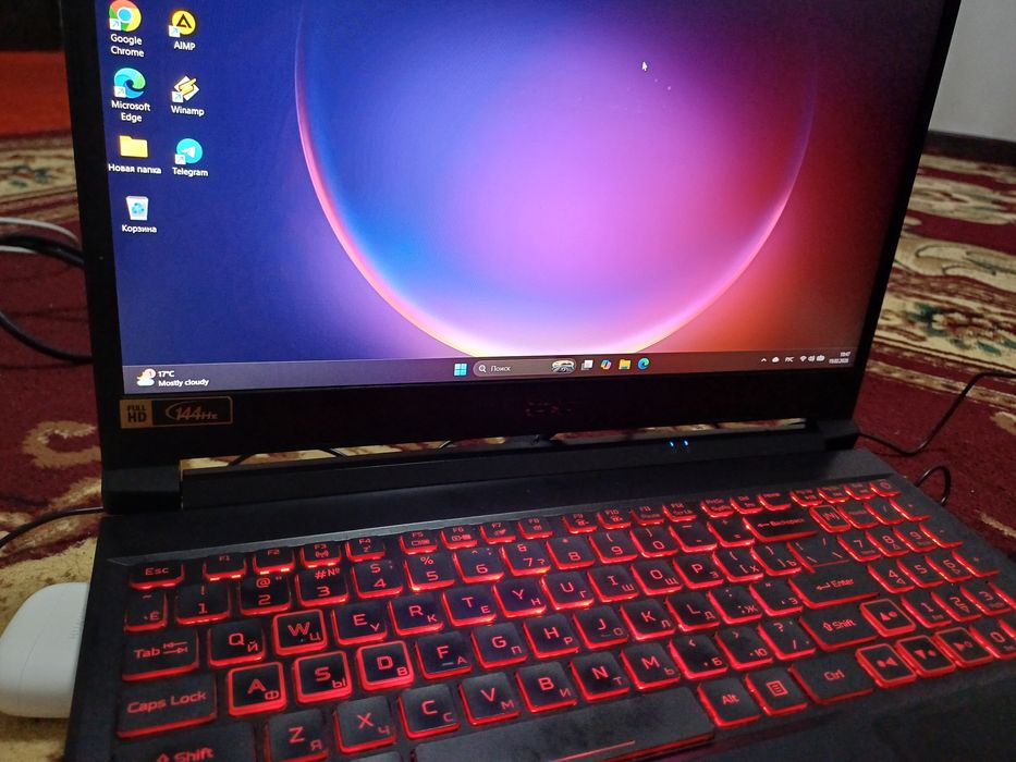 Acer. Nitro  5...