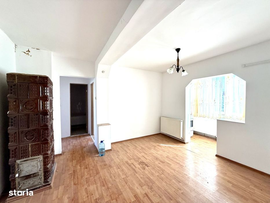 Apartament 2 camere 49 mp cu două balcoane Str. Crișan