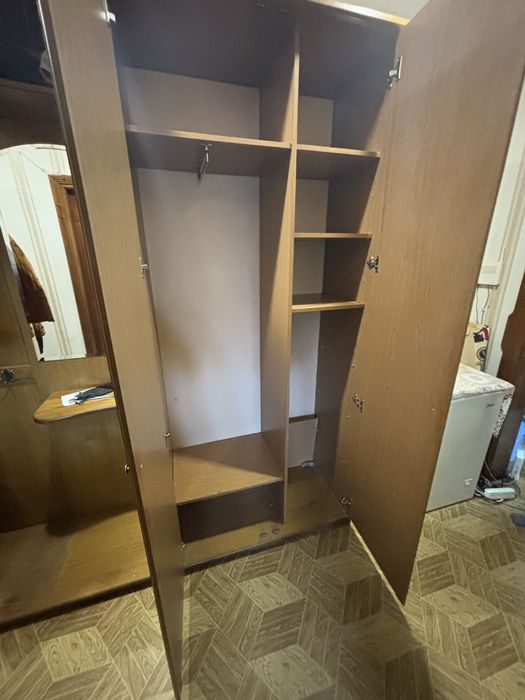 Продам прихожку дубовую