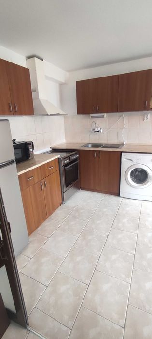 Дава се под наем Тристаен апартамент в Несебър - 90 кв.м за 112.2 € - Снимка #3