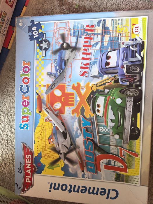 Пъзели различни части