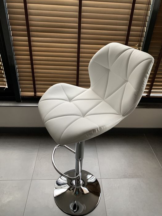 Бар Стол Avenue White– 24м гаранция и безплатна доставка до офис