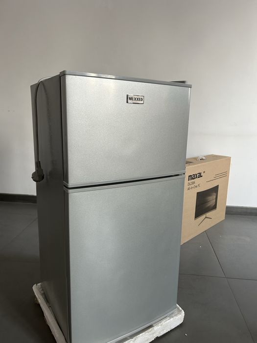 Мини холодильник с морозильной камерой