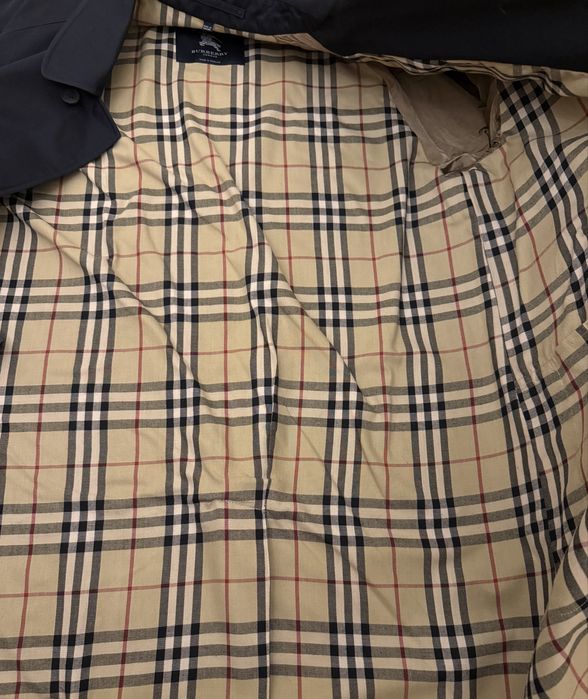 Palton Burberry paddington in stare impecabila