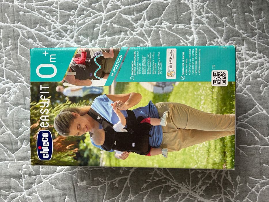 Chicco Кенгуру за бебе 0+ Easy Fit