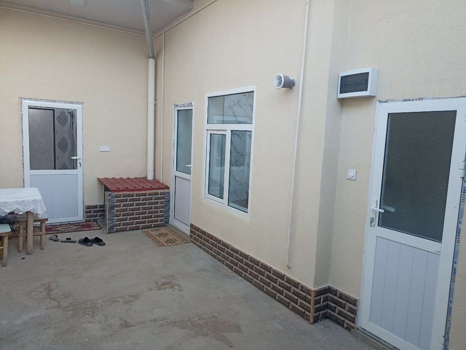 Uy sotiladi Koksaroyda