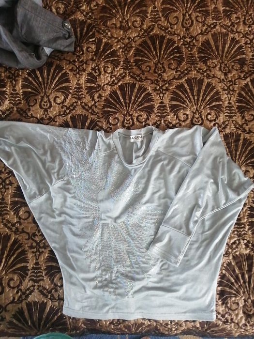 Продам подрастковые вещи