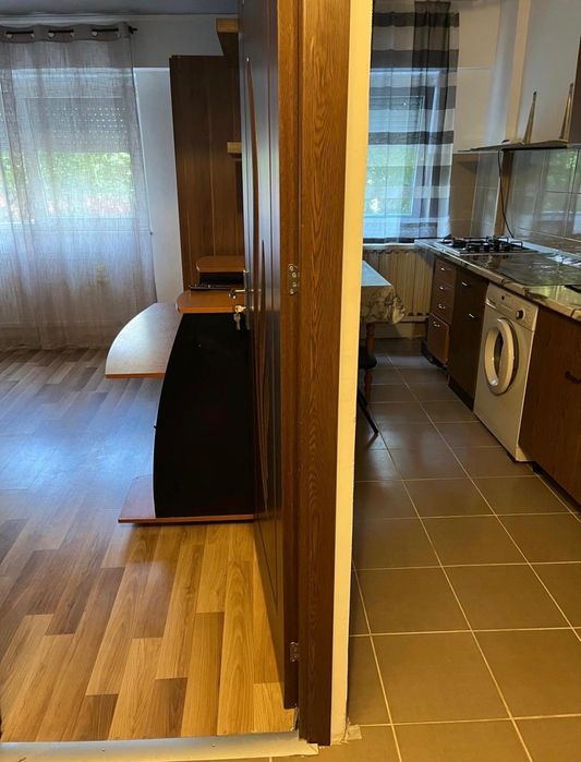Închiriez apartament cu 1 camera