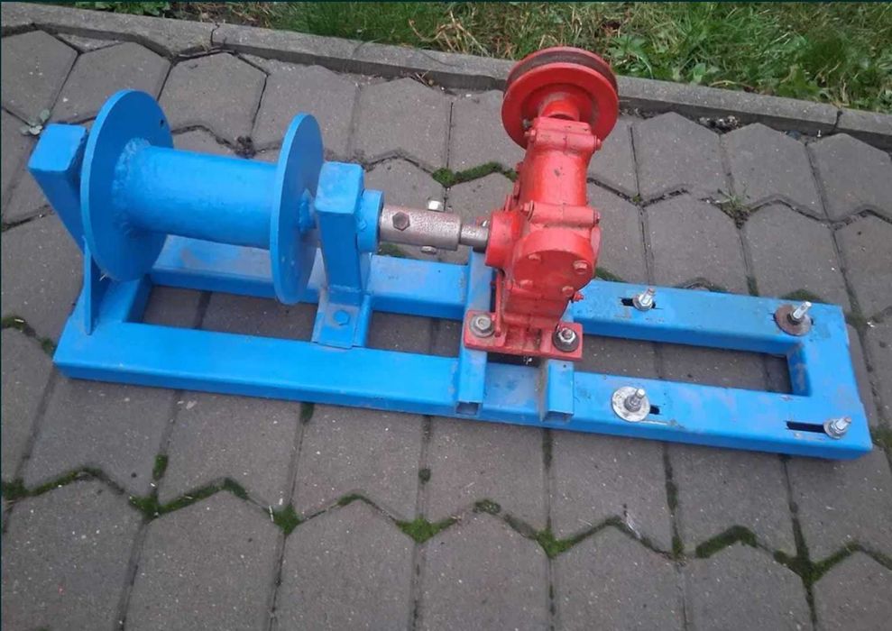 Vand troliu constructii