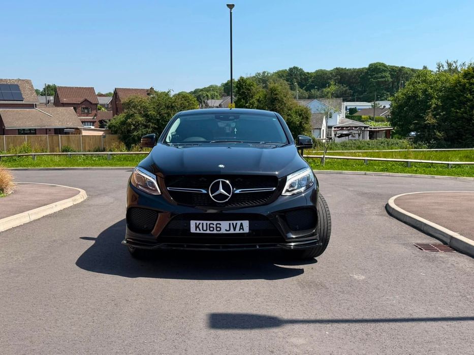 Mercedes Gle Coupe 350 Amg Line Premium