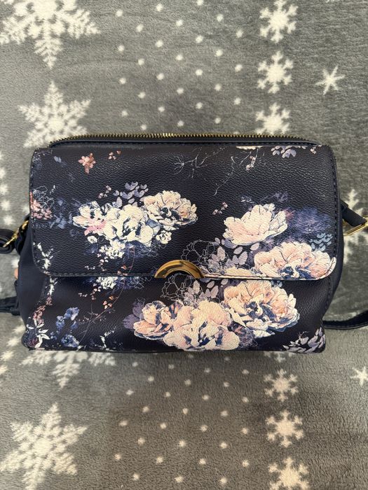 Geanta Parfois cu flori