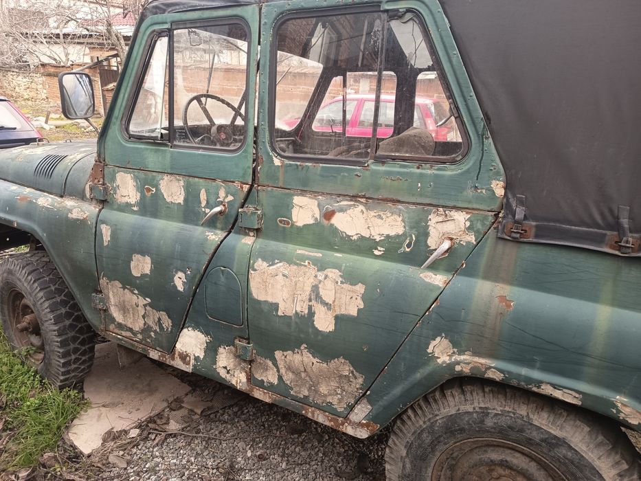 УАЗ 469 с двигател Mercedes 220 D