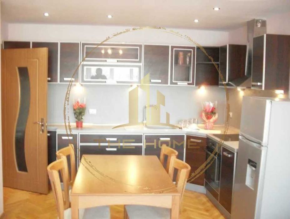 Дава се под наем Тристаен апартамент в Варна, Левски - 70 кв.м за 625 € - Снимка #3