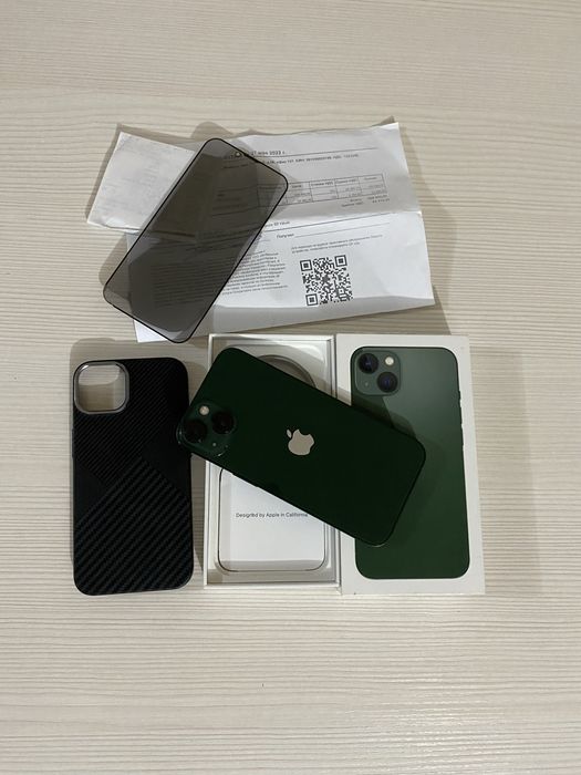 iPhone 13 256gb в идеале