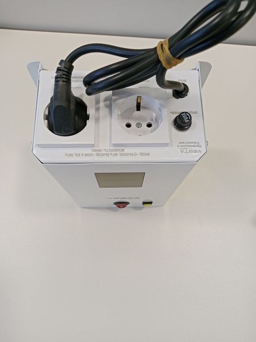 Kuchlanish stabilizator-texnik ximoya uchun