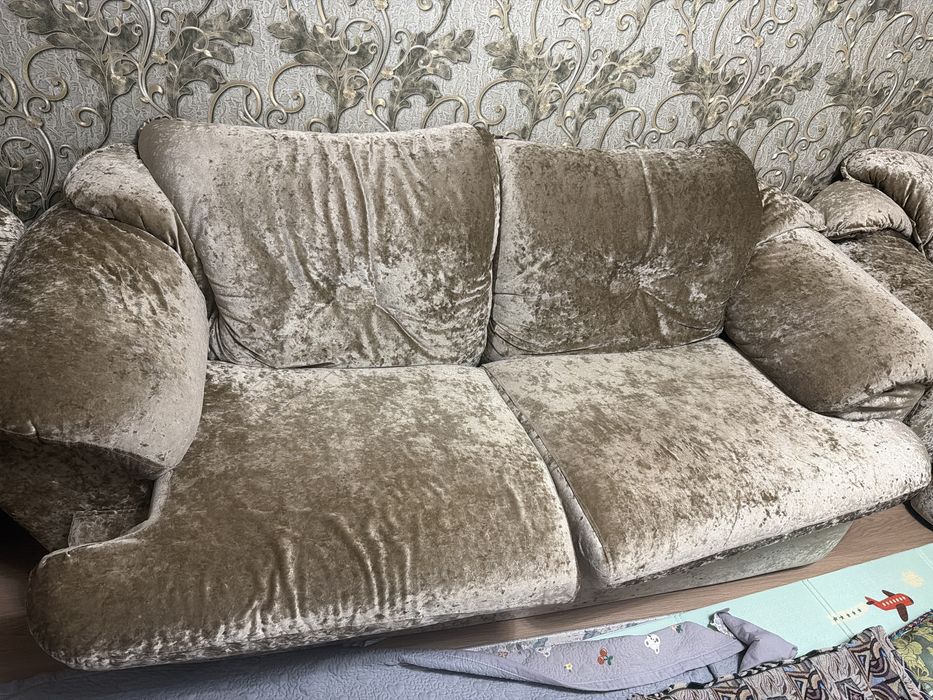 Б/у диван жағдайы жақсы