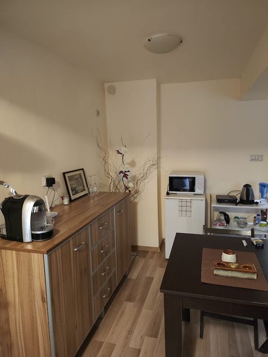 Продава се Едностаен апартамент в Бургас, Център - 40 кв.м за 1977 €/кв.м - Снимка #4