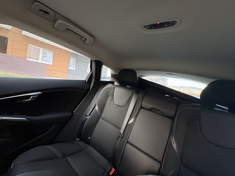 Volvo v40 2013 2.0 diesel
