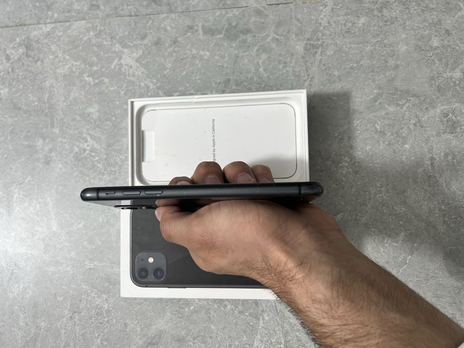iPhone 11 64GB Black
