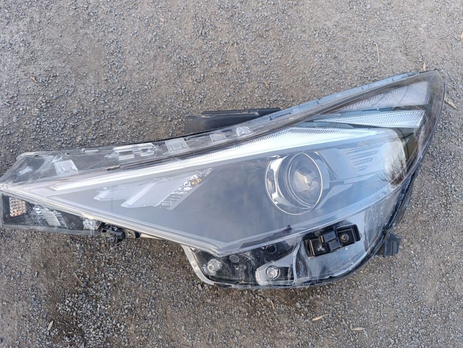 Фара Хэндай Элантра