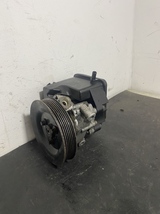 Pompa servo servodirectie Mercedes Sprinter 316CDI 2.2 CDI 2.7 CDI