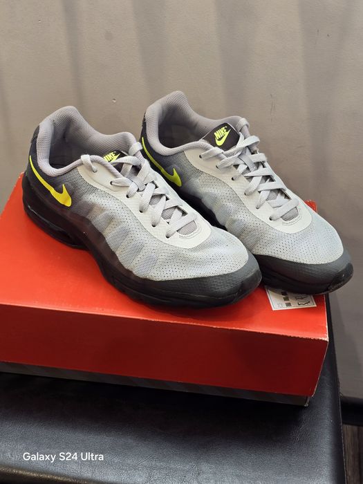 Nike Air Max Invigor