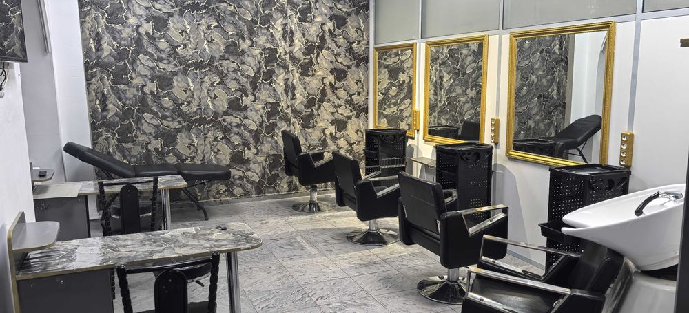 сдам в аренду салон