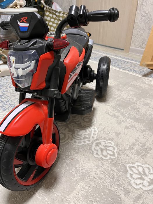Детский мотоцикл с зарядкой