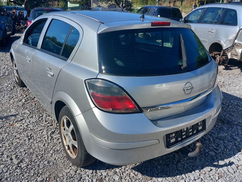 OPEL ASTRA H 1.6 16V-116кс./2010/ - на части