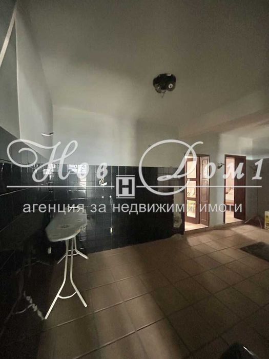 Продава се Къща в Варна, Галата - 380 кв.м за 843 €/кв.м - Снимка #15