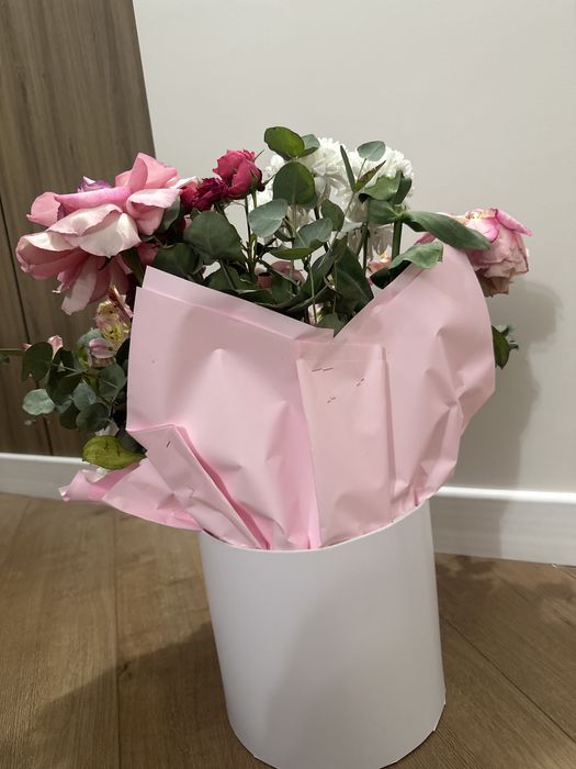 Цветы за 20 000тг торг есть