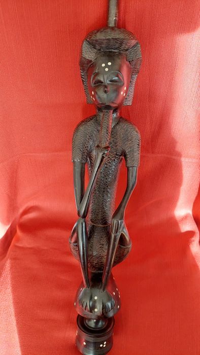 Автентични африкански маски,  статуетки и пана