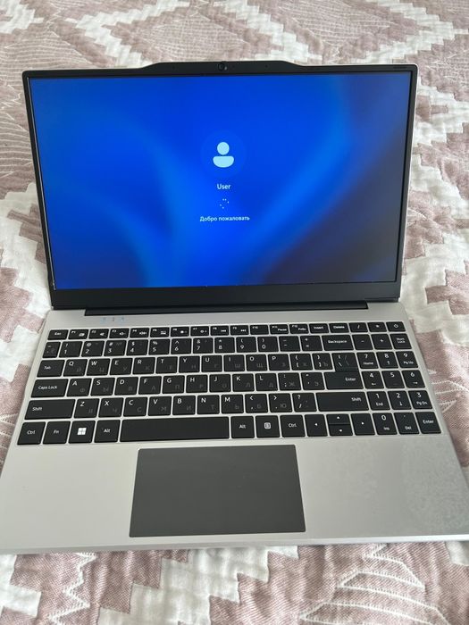 Продам новый ноутбук