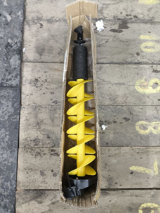 Продам ледобур новый