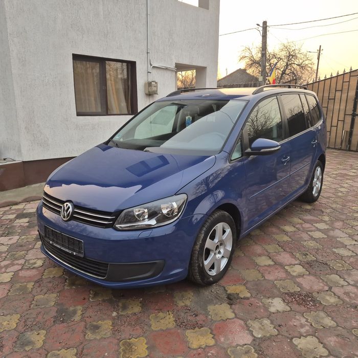 VOLKSWAGEN Touran 2011 — imagine 2