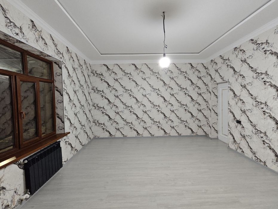 Коттеж сотилади.